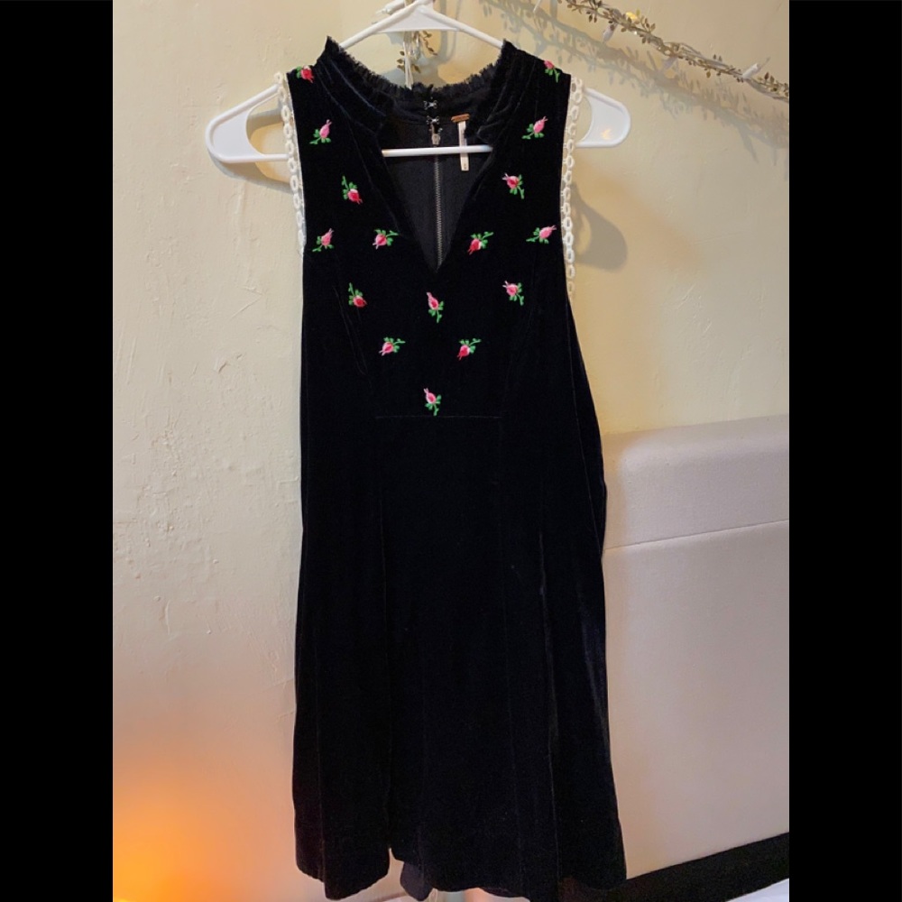 Free people black velvet dress with rose details